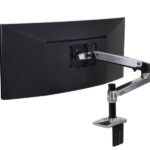 Staffa Monitor Ergotron LX da Tavolo per Schermi fino a 34″ 11.3kg