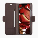 Custodia in Pelle Saffiano Dbramante 1928 Milano per iPhone 12/12 Pro Marrone