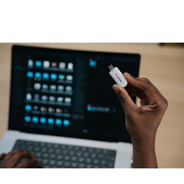 Chiavetta USB Verbatim Plectra 128GB USB-C Bianco 100MB/s - immagine 6