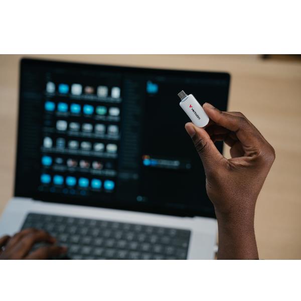 Chiavetta USB Verbatim Plectra 256GB USB-C Bianca 100MB/s - immagine 6