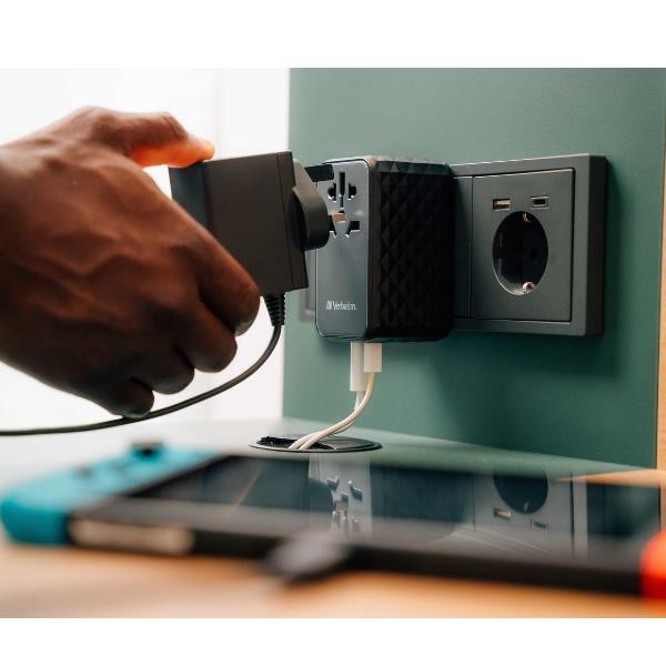 Caricatore GaN Verbatim PD 100W USB-C Universale per Tablet e Laptop - immagine 8