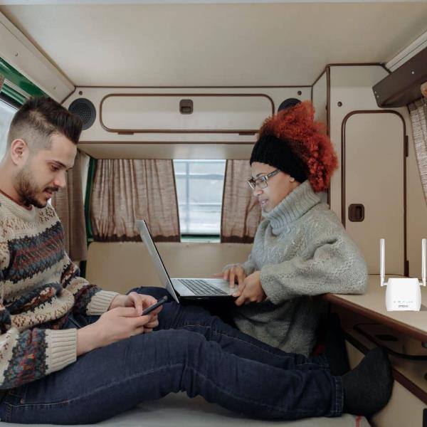 Router 4G LTE Strong 300 Mini Porta LAN WiFi - immagine 6