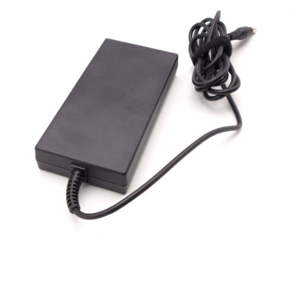 Alimentatore Notebook I-Tec 20V 6.7A 135W - immagine 2