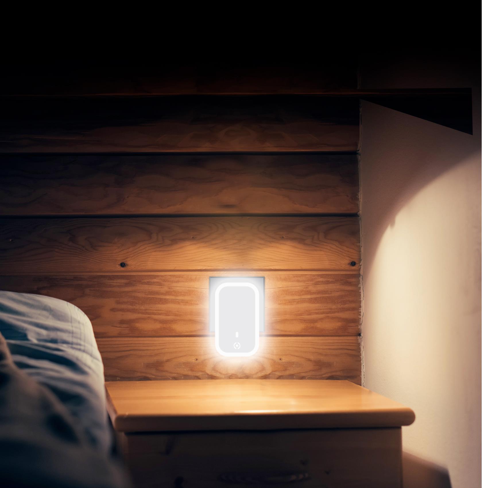 Caricabatterie Celly TC2USBLED 12W 2 Porte USB-A con Luce Notturna - immagine 3