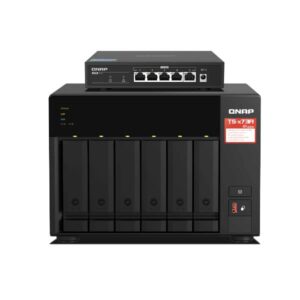 NAS Qnap TS-673A-8G Tower 6 Bay + Switch QSW-1105-5T