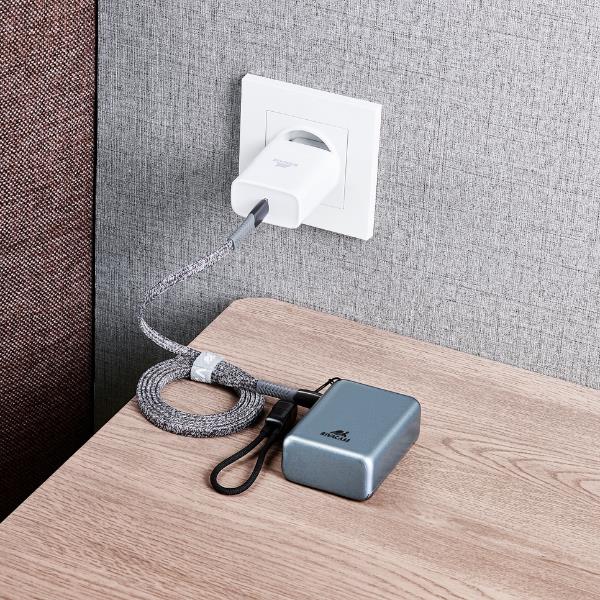 Power Bank Rivacase VA1031 40W Ricarica Rapida Compatta 175g - immagine 5