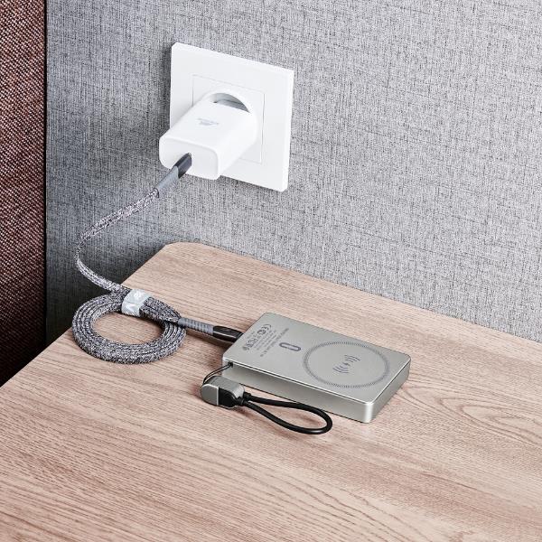 Power Bank Rivacase VA2617 15W Ricarica Rapida Compatta 200g - immagine 13