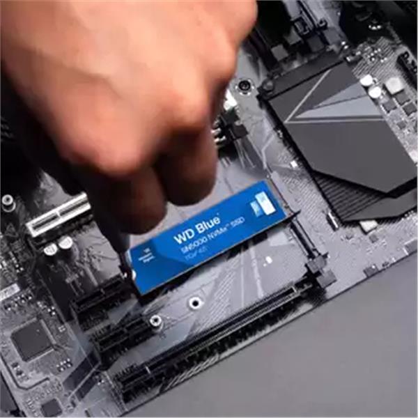 SSD Interno Sandisk WD Blue 2TB PCIe 4.0 NVMe M.2 5150 MBs - SKU: WDS200T4B0E - Immagine 4