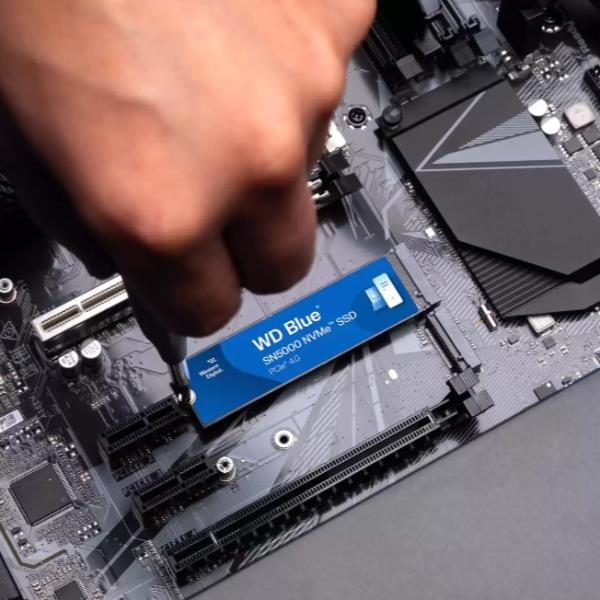 SSD Interno Sandisk WD Blue 4TB PCIe 4.0 NVMe 5500 MBs - SKU: WDS400T4B0E - Immagine 6